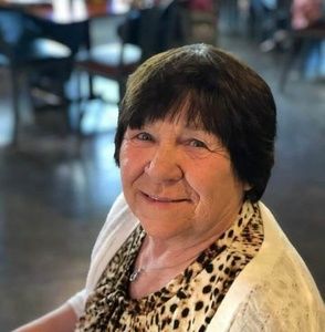 Meet your Posher, Dixie